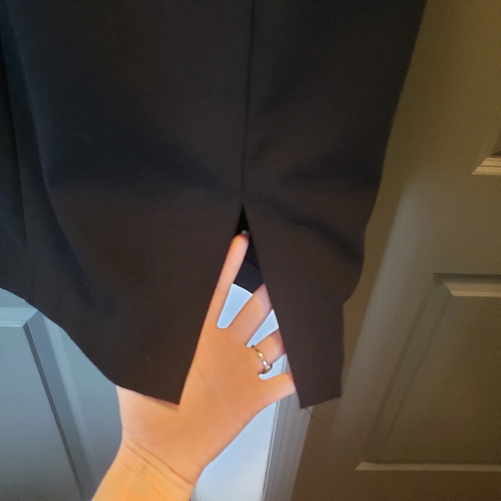 WHBM LBD - Picture 5 of 8